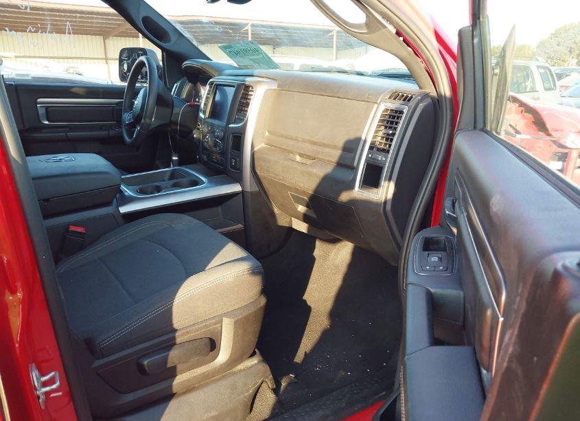 Photo 5 of 2023 Ram 1500 CLASSIC WARLOCK 4X4 5'7 BOX (VIN 1C6RR7LG4PS527429)