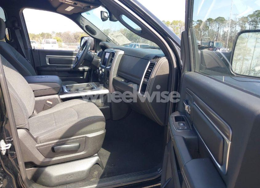 Photo 5 of 2023 Ram 1500 CLASSIC WARLOCK 4X4 5'7 BOX (VIN 1C6RR7LG4PS548166)