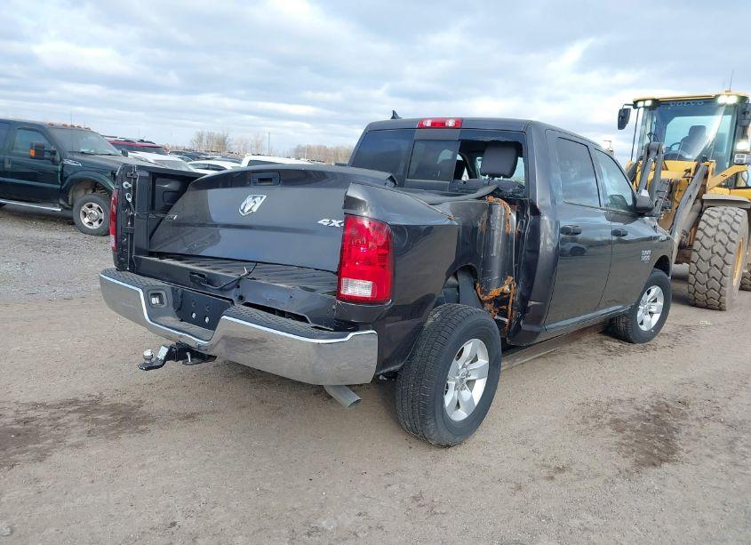 Photo 4 of 2023 Ram 1500 CLASSIC SLT 4X4 5'7 BOX (VIN 1C6RR7LG4PS563251)