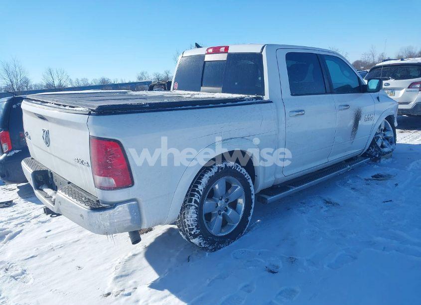 Photo 4 of 2016 Ram 1500 BIG HORN (VIN 1C6RR7LG5GS422012)