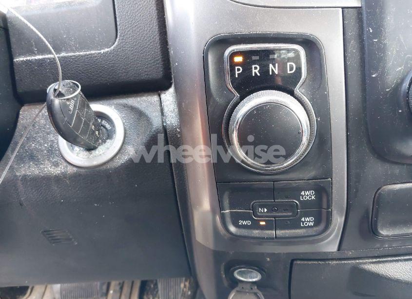 Photo 11 of 2021 Ram 1500 CLASSIC SLT 4X4 5'7 BOX (VIN 1C6RR7LG5MS533235)