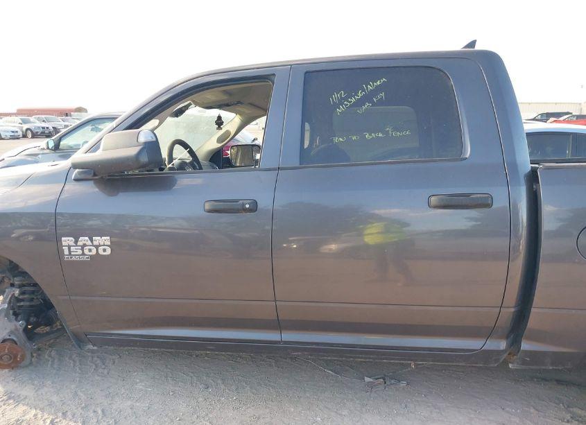 Photo 14 of 2023 Ram 1500 CLASSIC SLT 4X4 5'7 BOX (VIN 1C6RR7LG5PS566126)