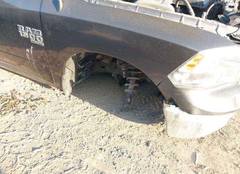 Photo 6 of 2023 Ram 1500 CLASSIC SLT 4X4 5'7 BOX (VIN 1C6RR7LG5PS566126)