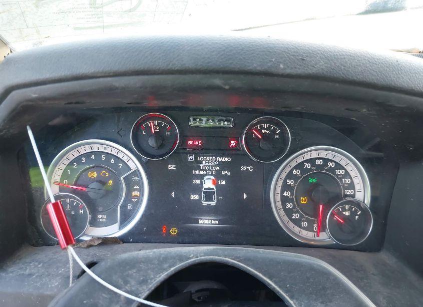 Photo 7 of 2023 Ram 1500 CLASSIC SLT 4X4 5'7 BOX (VIN 1C6RR7LG5PS566126)