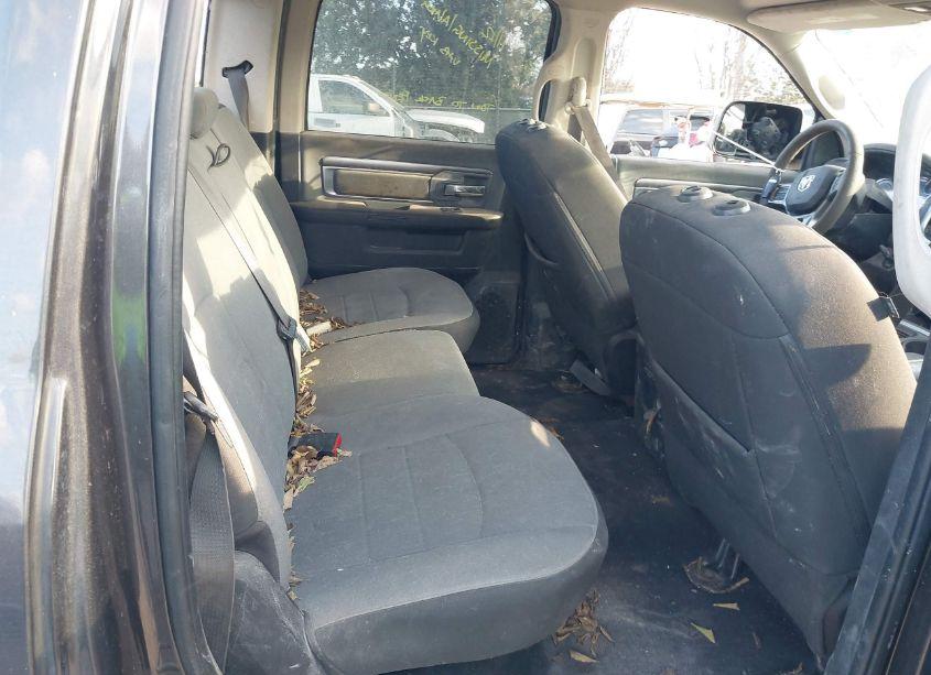 Photo 8 of 2023 Ram 1500 CLASSIC SLT 4X4 5'7 BOX (VIN 1C6RR7LG5PS566126)