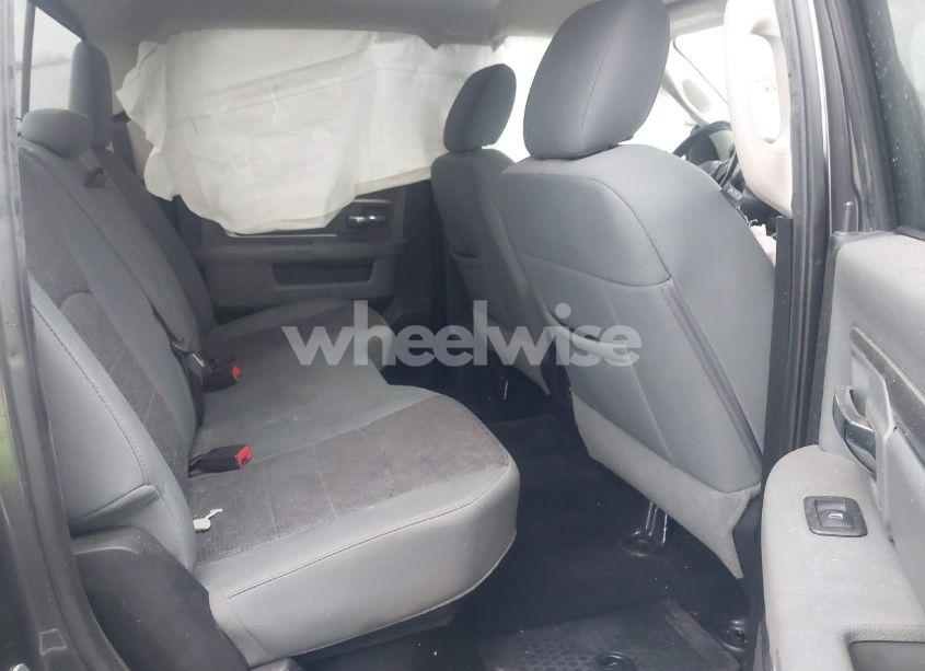 Photo 8 of 2016 Ram 1500 OUTDOORSMAN (VIN 1C6RR7LG6GS273741)