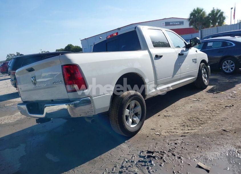 Photo 4 of 2023 Ram 1500 CLASSIC SLT 4X4 5'7 BOX (VIN 1C6RR7LG6PS517100)