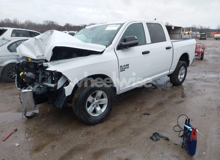 Photo 2 of 2023 Ram 1500 CLASSIC SLT 4X4 5'7 BOX (VIN 1C6RR7LG6PS518926)