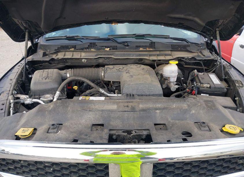 Photo 10 of 2023 Ram 1500 CLASSIC SLT 4X4 5'7 BOX (VIN 1C6RR7LG6PS518988)