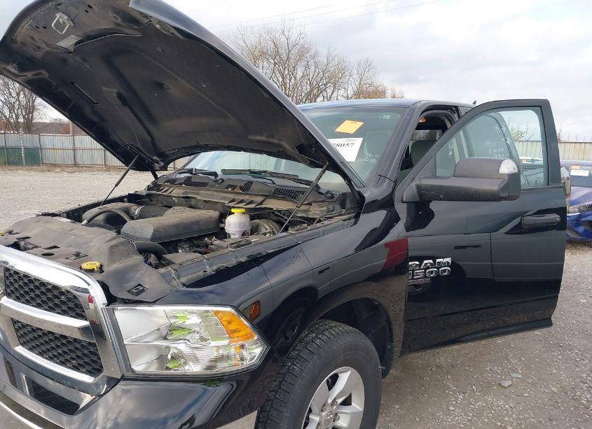 Photo 6 of 2023 Ram 1500 CLASSIC SLT 4X4 5'7 BOX (VIN 1C6RR7LG6PS518988)