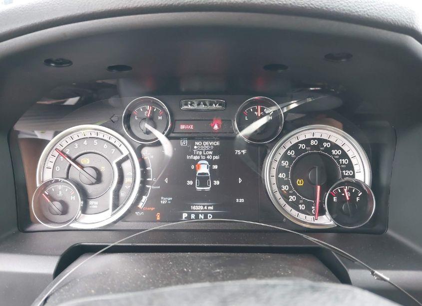 Photo 7 of 2023 Ram 1500 CLASSIC SLT 4X4 5'7 BOX (VIN 1C6RR7LG6PS527478)