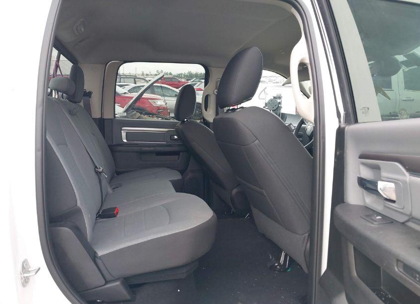 Photo 8 of 2023 Ram 1500 CLASSIC SLT 4X4 5'7 BOX (VIN 1C6RR7LG6PS527478)