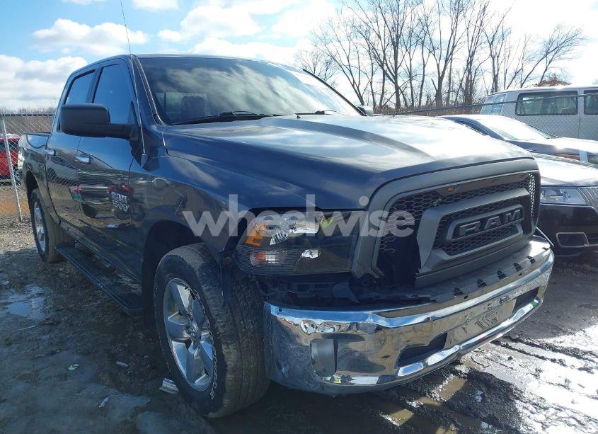 2015 Ram 1500 (VIN 1C6RR7LG7FS713383) main photo