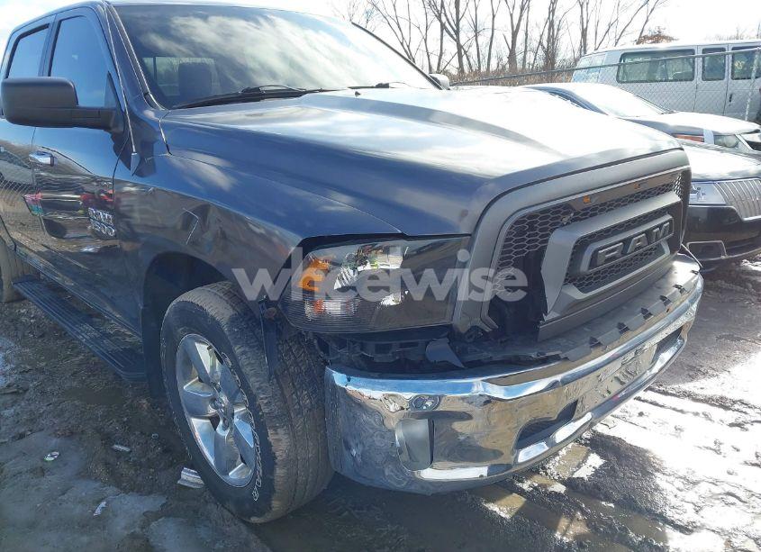 Photo 6 of 2015 Ram 1500 (VIN 1C6RR7LG7FS713383)