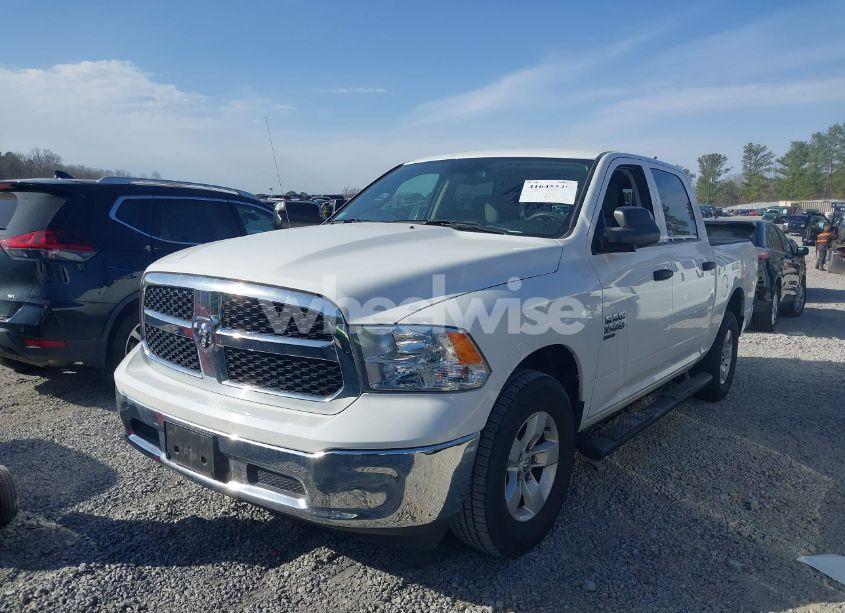 Photo 2 of 2022 Ram 1500 CLASSIC SLT 4X4 5'7 BOX (VIN 1C6RR7LG7NS209382)