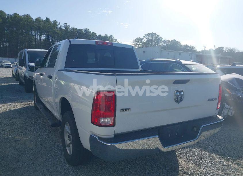 Photo 3 of 2022 Ram 1500 CLASSIC SLT 4X4 5'7 BOX (VIN 1C6RR7LG7NS209382)