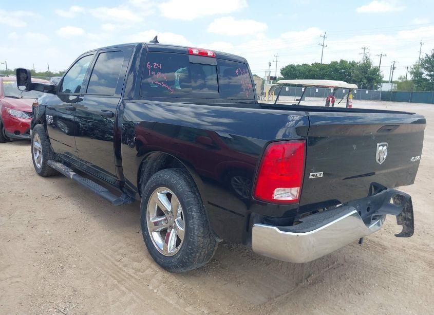 Photo 3 of 2022 Ram 1500 CLASSIC SLT 4X4 5'7 BOX (VIN 1C6RR7LG7NS209463)