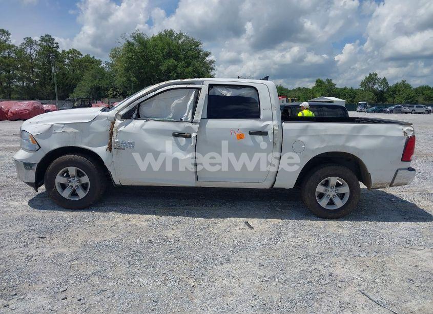 Photo 13 of 2022 Ram 1500 CLASSIC SLT 4X4 5'7 BOX (VIN 1C6RR7LG7NS209575)