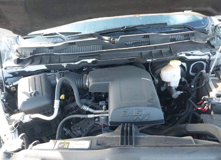 Photo 10 of 2023 Ram 1500 CLASSIC SLT 4X4 5'7 BOX (VIN 1C6RR7LG7PS516652)