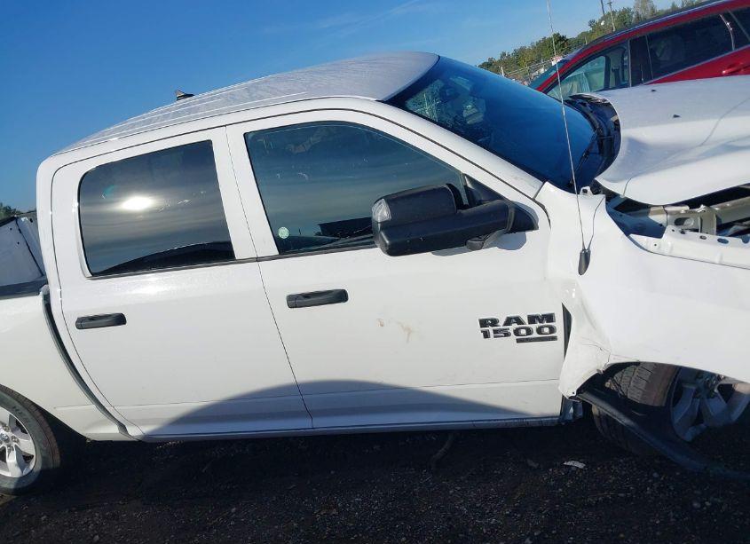 Photo 13 of 2023 Ram 1500 CLASSIC SLT 4X4 5'7 BOX (VIN 1C6RR7LG7PS516652)