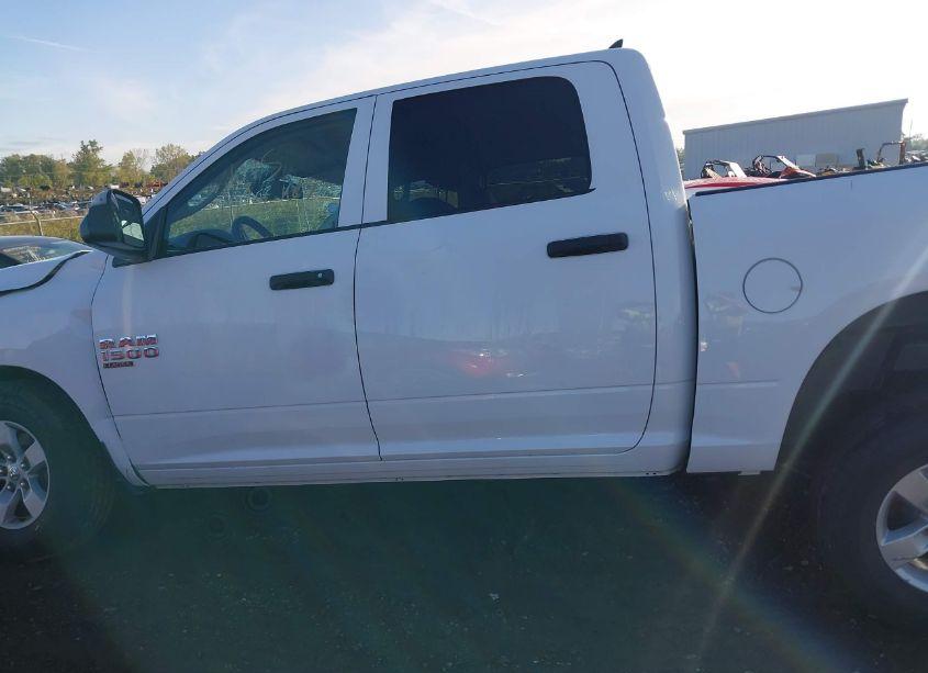 Photo 14 of 2023 Ram 1500 CLASSIC SLT 4X4 5'7 BOX (VIN 1C6RR7LG7PS516652)