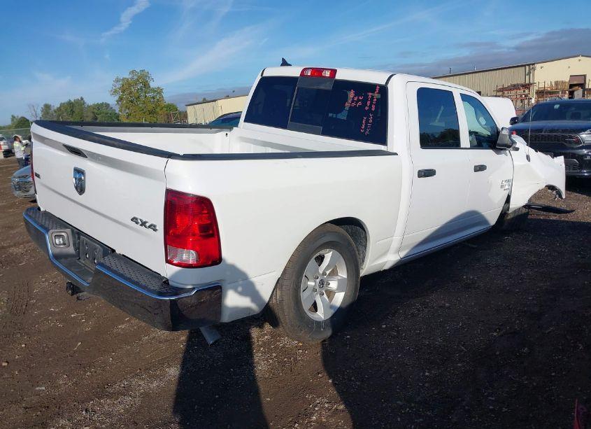Photo 4 of 2023 Ram 1500 CLASSIC SLT 4X4 5'7 BOX (VIN 1C6RR7LG7PS516652)