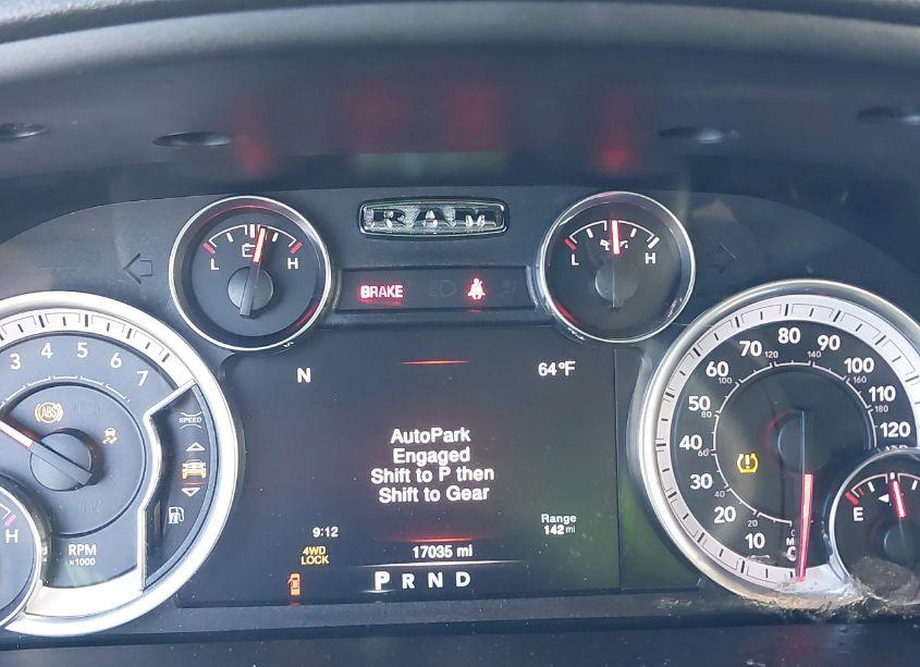 Photo 7 of 2023 Ram 1500 CLASSIC SLT 4X4 5'7 BOX (VIN 1C6RR7LG7PS516652)