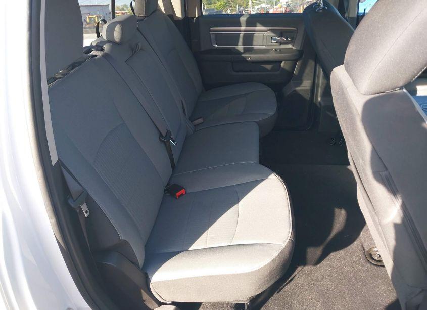 Photo 8 of 2023 Ram 1500 CLASSIC SLT 4X4 5'7 BOX (VIN 1C6RR7LG7PS516652)