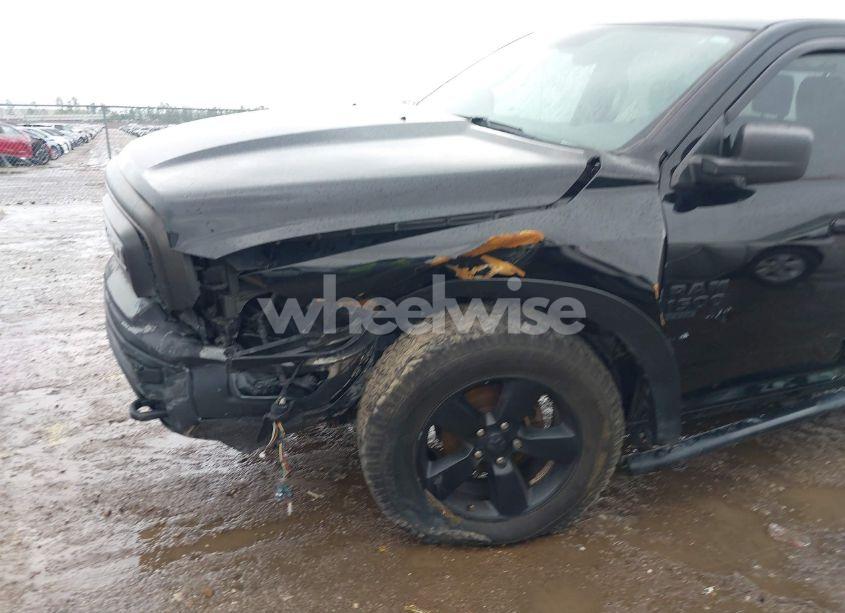 Photo 18 of 2019 Ram 1500 CLASSIC WARLOCK 4X4 5'7 BOX (VIN 1C6RR7LG8KS717307)