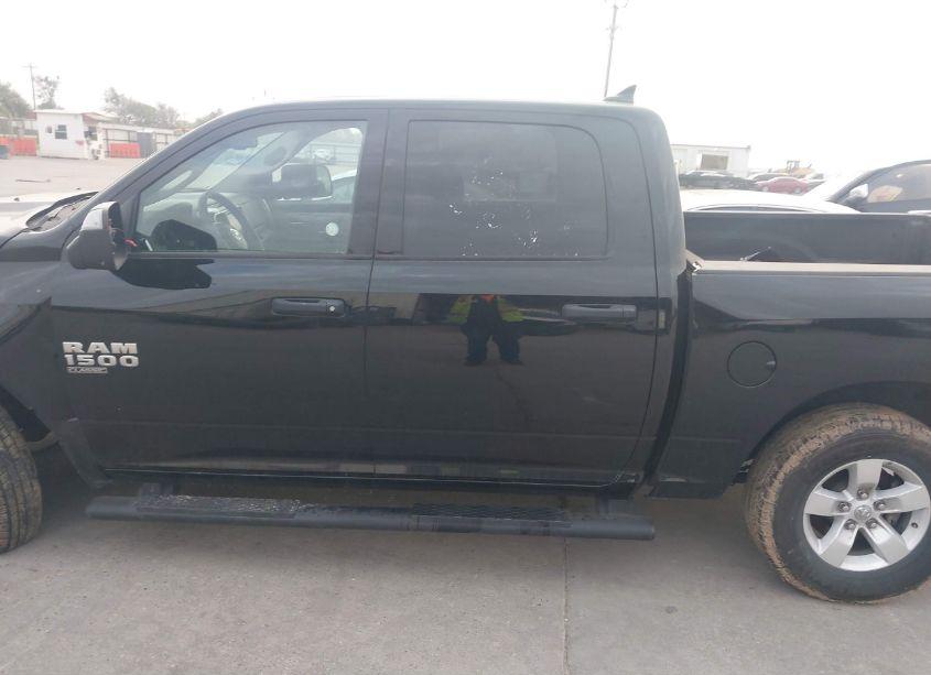 Photo 14 of 2022 Ram 1500 CLASSIC (VIN 1C6RR7LG8NS209276)