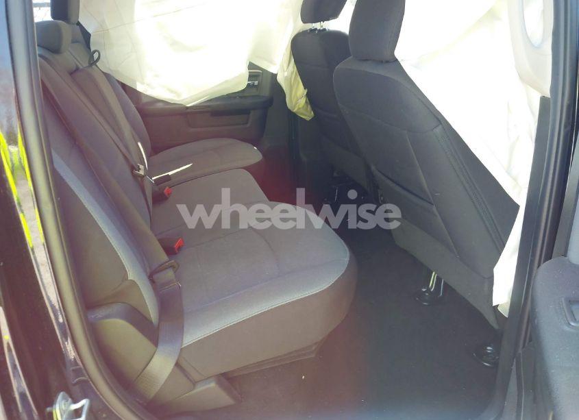 Photo 8 of 2023 Ram 1500 CLASSIC SLT 4X4 5'7 BOX (VIN 1C6RR7LG8PS536862)