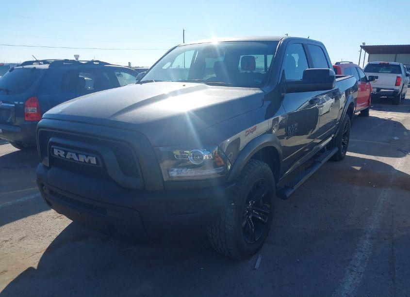 Photo 2 of 2023 Ram 1500 CLASSIC WARLOCK 4X4 5'7 BOX (VIN 1C6RR7LG8PS548199)
