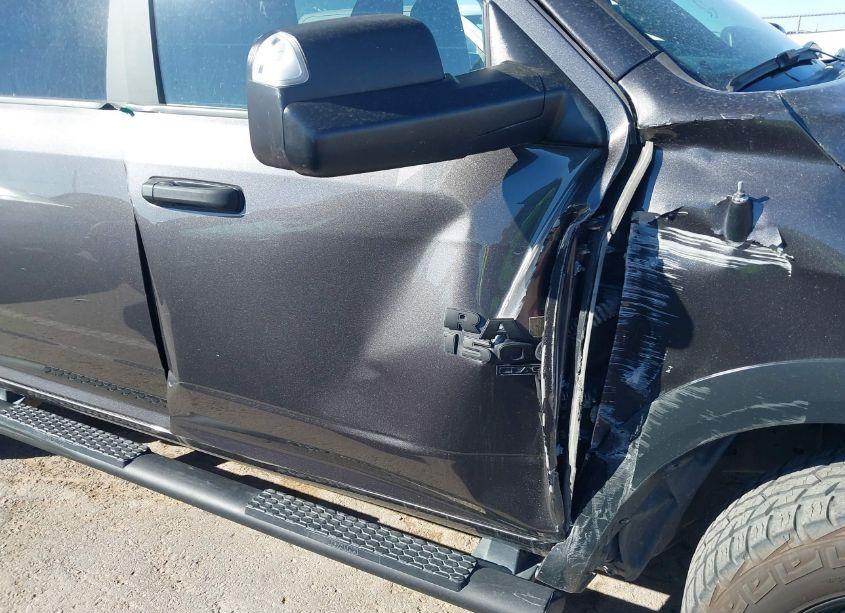 Photo 6 of 2023 Ram 1500 CLASSIC WARLOCK 4X4 5'7 BOX (VIN 1C6RR7LG8PS548199)