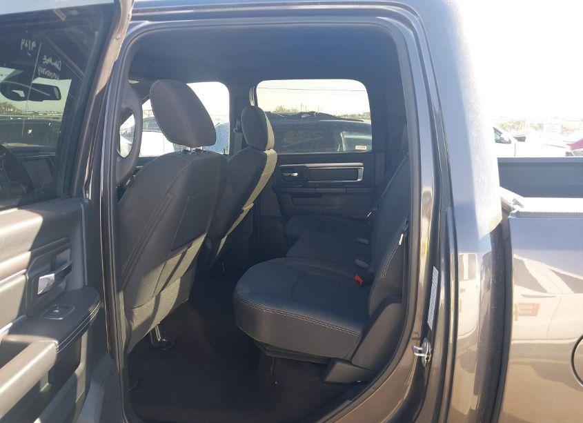 Photo 8 of 2023 Ram 1500 CLASSIC WARLOCK 4X4 5'7 BOX (VIN 1C6RR7LG8PS548199)