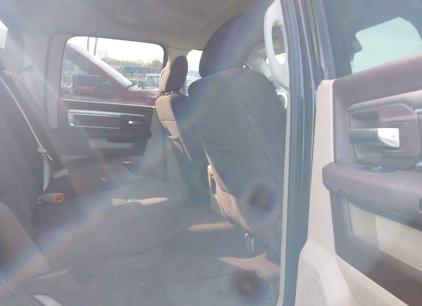 Photo 8 of 2016 Ram 1500 OUTDOORSMAN (VIN 1C6RR7LG9GS188005)