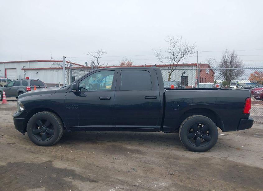 Photo 14 of 2018 Ram 1500 BIG HORN 4X4 5'7 BOX (VIN 1C6RR7LG9JS170532)