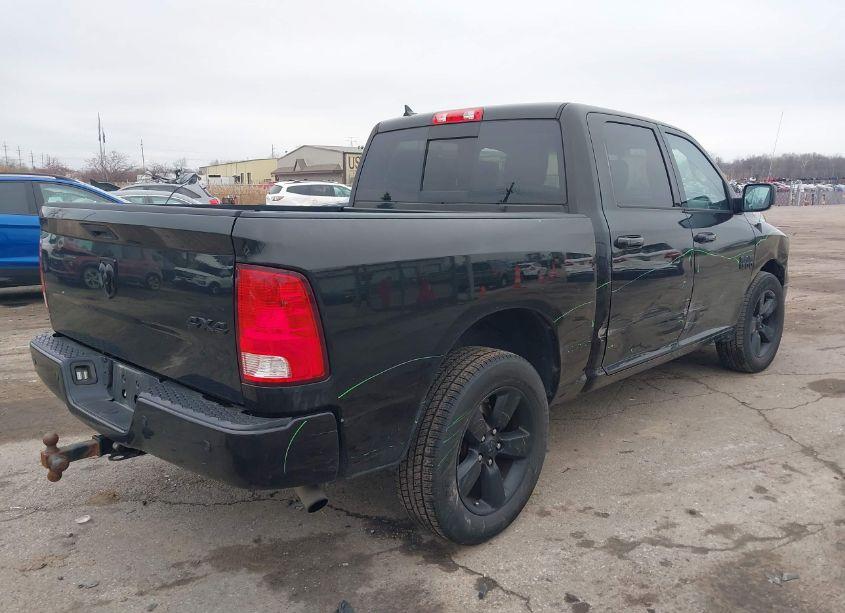 Photo 4 of 2018 Ram 1500 BIG HORN 4X4 5'7 BOX (VIN 1C6RR7LG9JS170532)