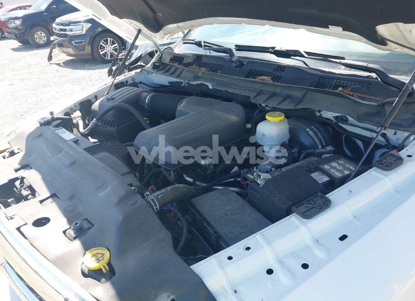 Photo 10 of 2023 Ram 1500 CLASSIC SLT 4X4 5'7 BOX (VIN 1C6RR7LG9PS516815)