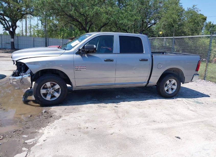 Photo 15 of 2023 Ram 1500 CLASSIC SLT 4X4 5'7 BOX (VIN 1C6RR7LG9PS575248)