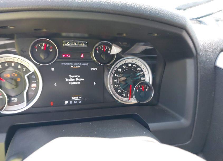 Photo 7 of 2023 Ram 1500 CLASSIC SLT 4X4 5'7 BOX (VIN 1C6RR7LG9PS575248)