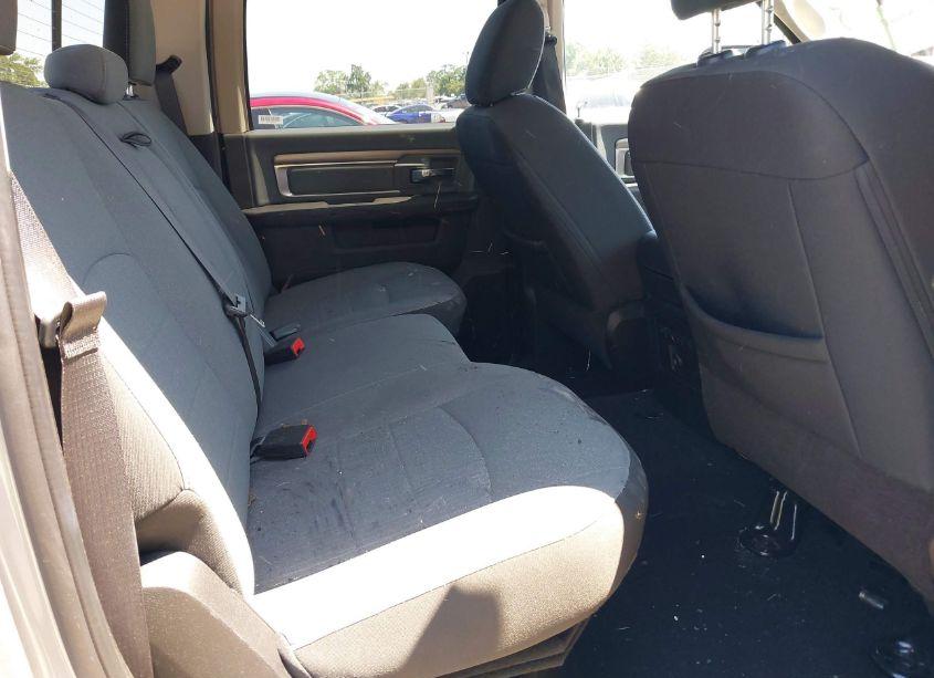 Photo 8 of 2023 Ram 1500 CLASSIC SLT 4X4 5'7 BOX (VIN 1C6RR7LG9PS575248)