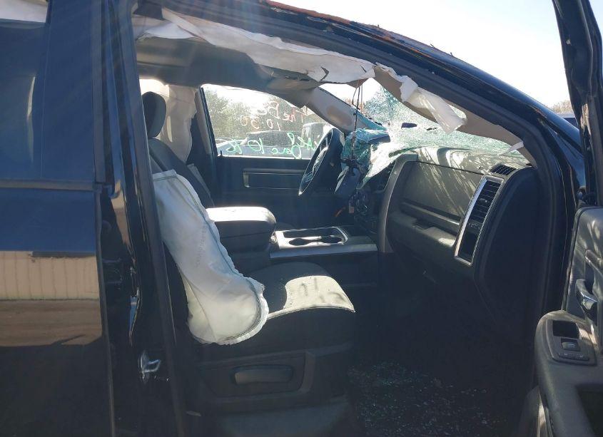 Photo 5 of 2023 Ram 1500 CLASSIC SLT 4X4 5'7 BOX (VIN 1C6RR7LGXPS517598)