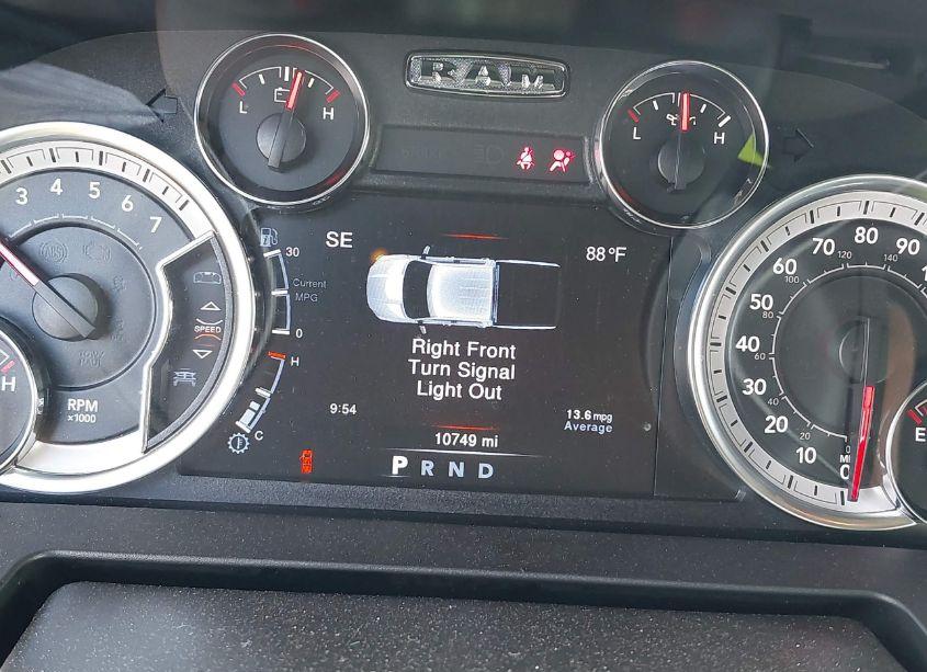 Photo 16 of 2023 Ram 1500 CLASSIC SLT 4X4 5'7 BOX (VIN 1C6RR7LGXPS566087)