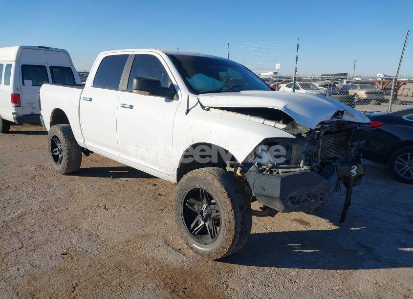 2018 Ram 1500 (VIN 1C6RR7LM1JS264944) main photo