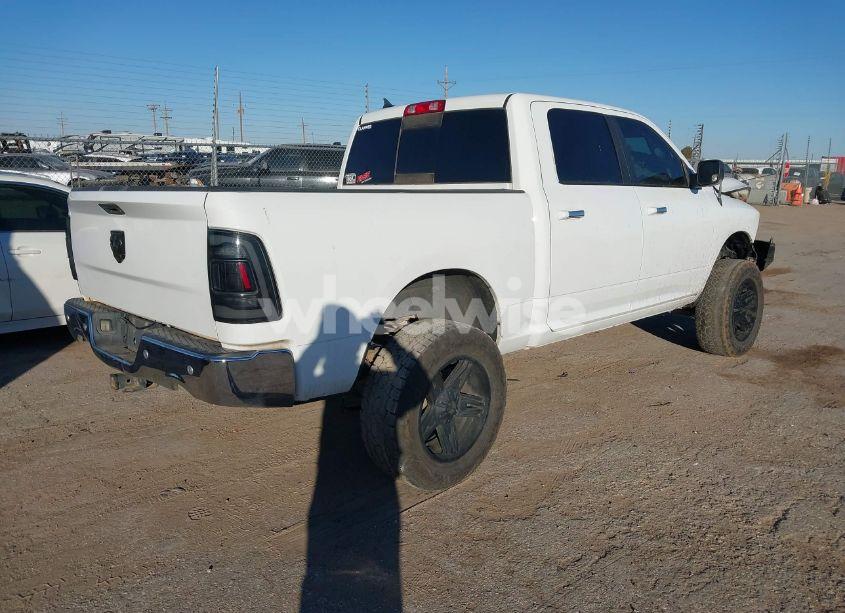 Photo 4 of 2018 Ram 1500 (VIN 1C6RR7LM1JS264944)