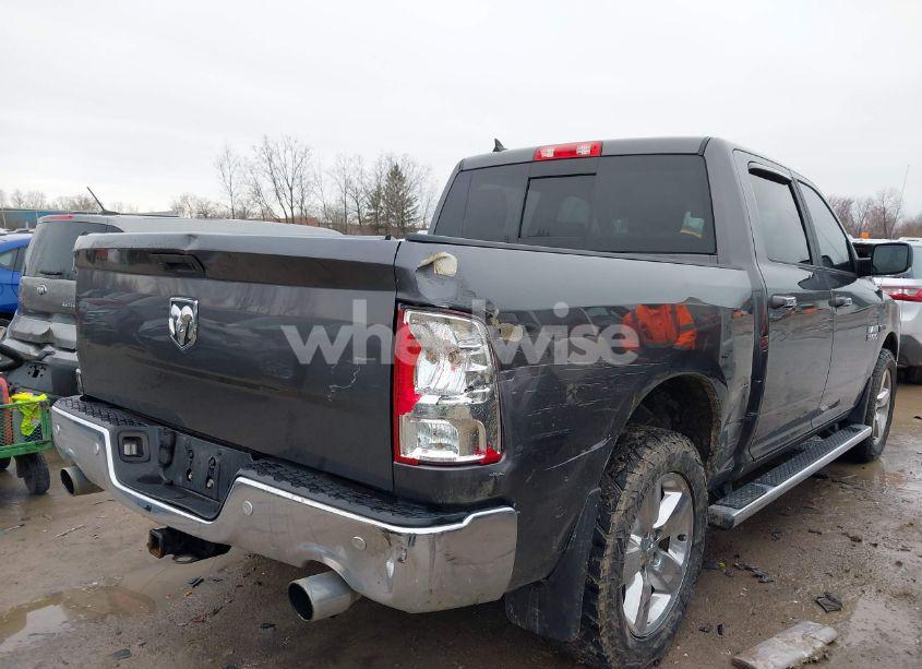 Photo 4 of 2018 Ram 1500 BIG HORN 4X4 5'7 BOX (VIN 1C6RR7LM6JS246875)