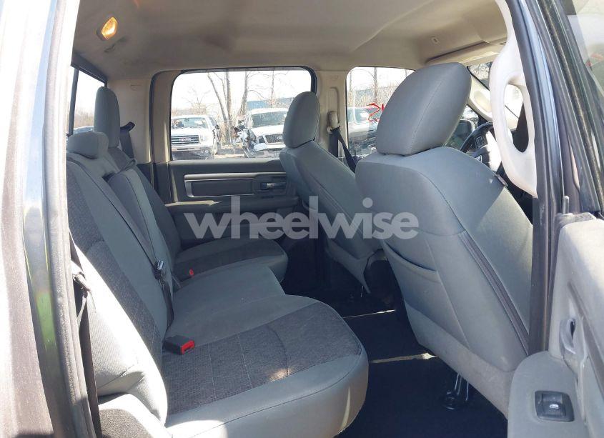 Photo 8 of 2018 Ram 1500 BIG HORN 4X4 5'7 BOX (VIN 1C6RR7LM6JS246875)