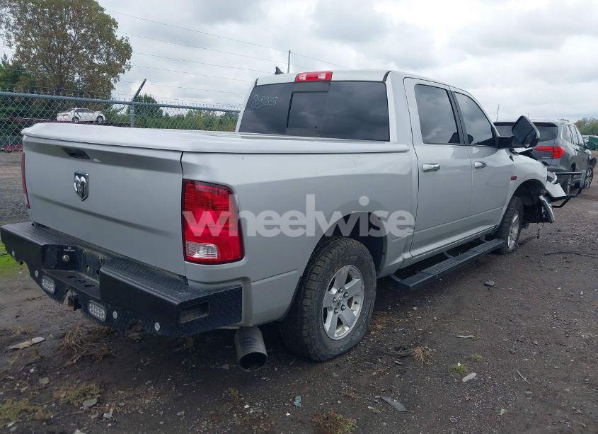 Photo 4 of 2017 Ram 1500 BIG HORN 4X4 5'7 BOX (VIN 1C6RR7LM7HS880335)