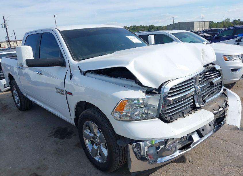 2018 Ram 1500 BIG HORN 4X4 5'7 BOX (VIN 1C6RR7LM7JS355183) main photo