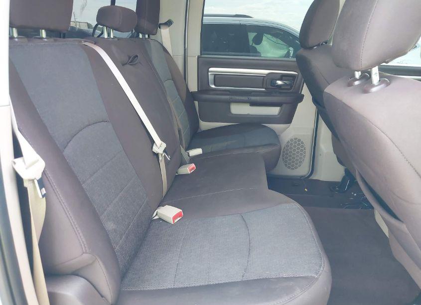 Photo 8 of 2018 Ram 1500 BIG HORN 4X4 5'7 BOX (VIN 1C6RR7LM7JS355183)